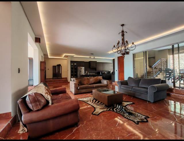 49,991M² FARM FOR SALE IN THREE RIVERS EAST